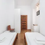 Charming Near The Main Market Square - By Upstairs *