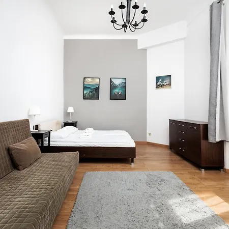 Apartament Charming Near The Main Market Square - By Upstairs *