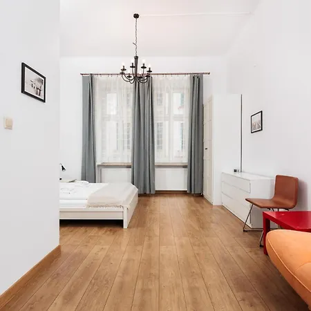Apartament Charming Near The Main Market Square - By Upstairs *