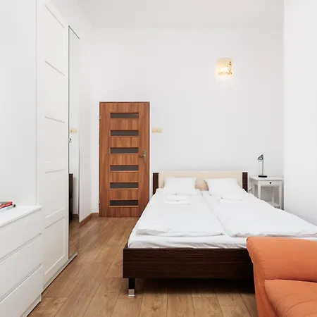Charming Near The Main Market Square - By Upstairs Apartament Kraków