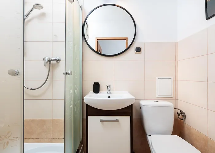 Charming Near The Main Market Square - By Upstairs Appartement *