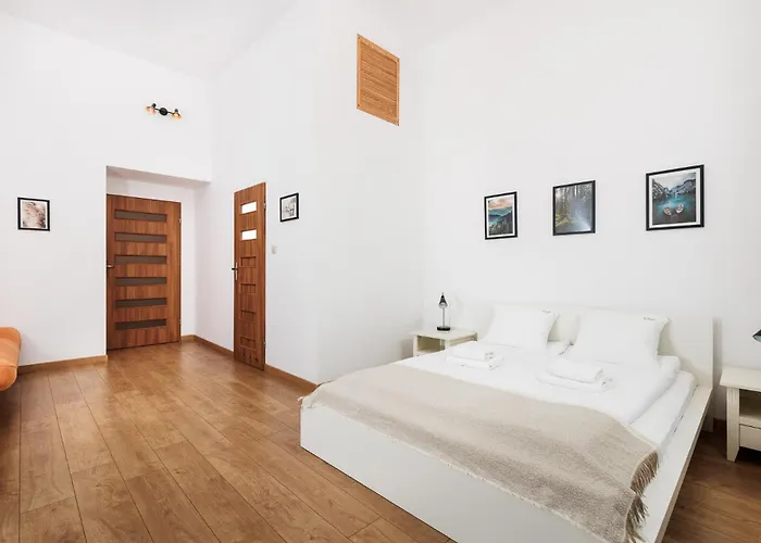 Appartement Charming Near The Main Market Square - By Upstairs *